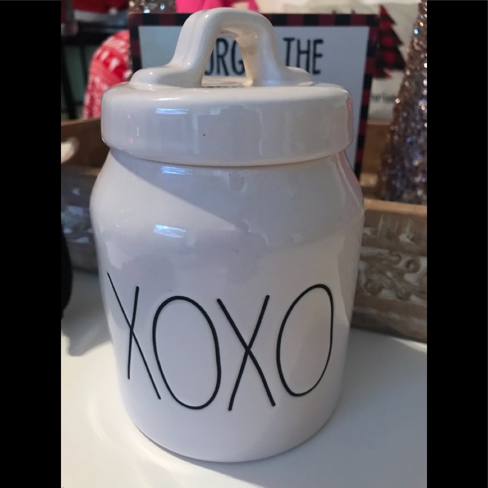 Rae Dunn xoxo canister